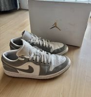 Jordan Low - Wolf Grey