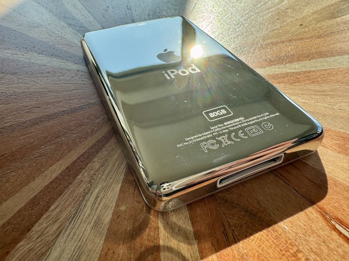 Apple Lettore multimediale portatile: Refurbished! iPod classic 6 80GB mit OVP Silber – Usato da St. Gallen venduto da hae_6rmh 5