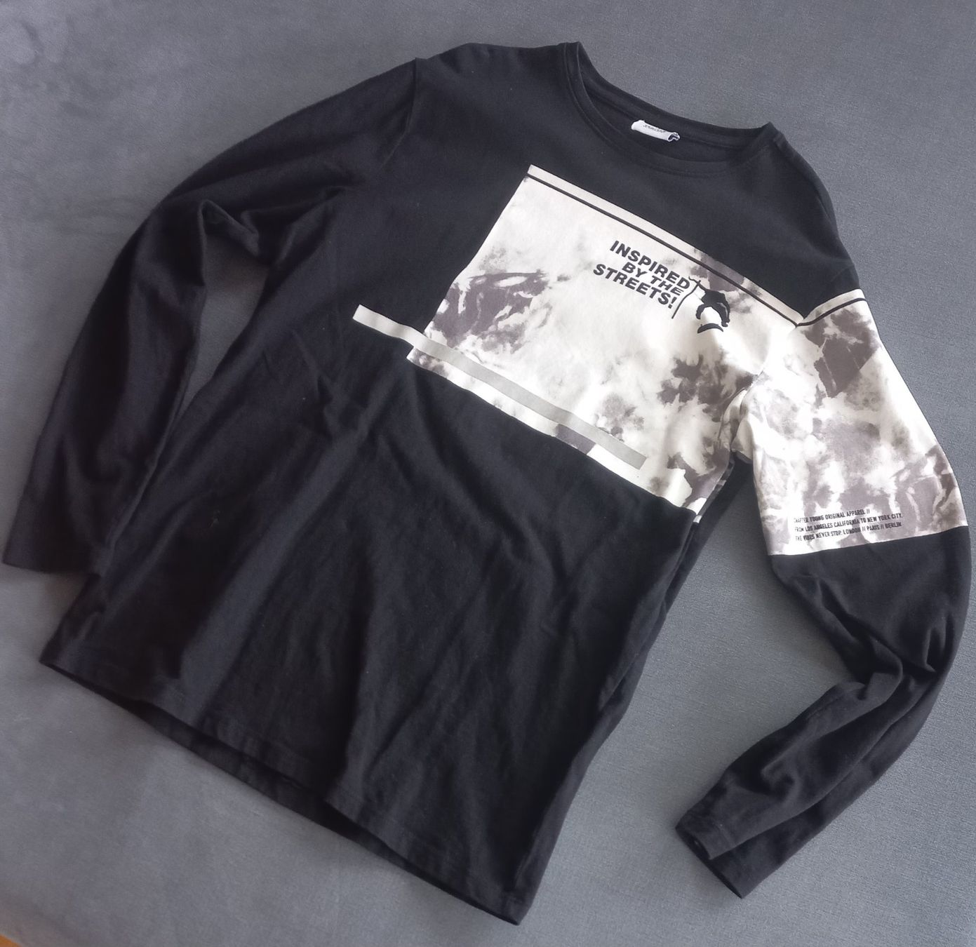 Camicie, T-shirt & Polo: Cooles Langarmshirt 146 /152 – Usato da Thayngen venduto da andielsener