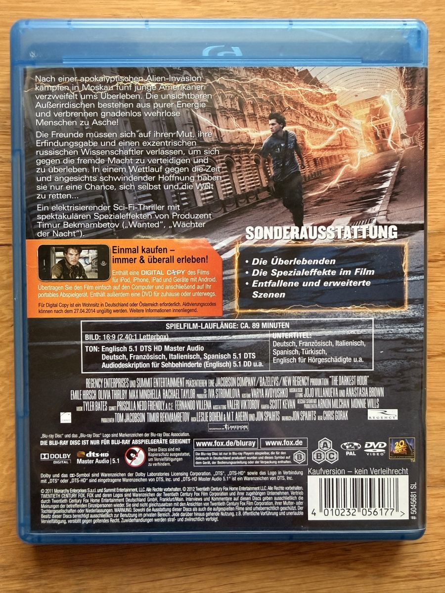 Tutti i DVDs: Darkest Hour (2011) Blu-ray + DVD Sci-Fi Alien Invasion – Usato da Kölliken venduto da nerdorado 1