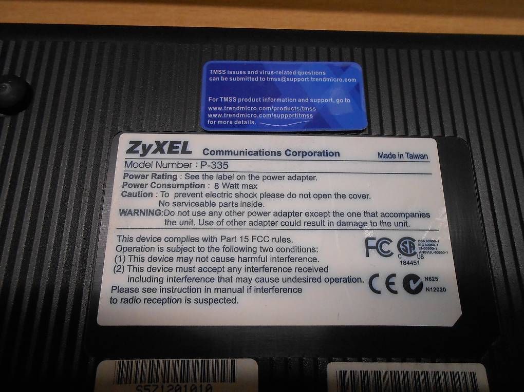 Modem & Router: Zyxel P-355 – Usato da Gipf-Oberfrick venduto da Livingstone5 4