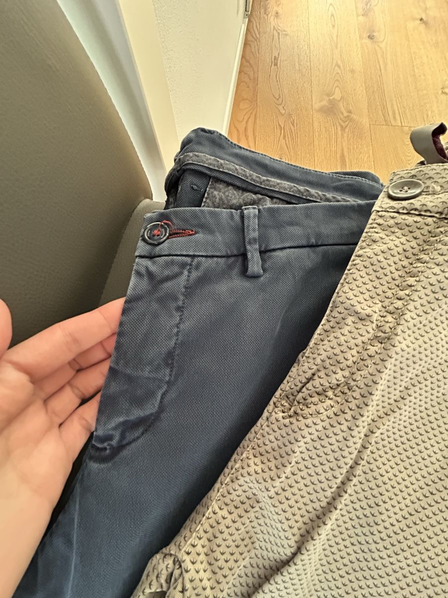 Pantaloni: Stylish Men's Trousers – Usato da Neuchatel venduto da lan_m8r2 1