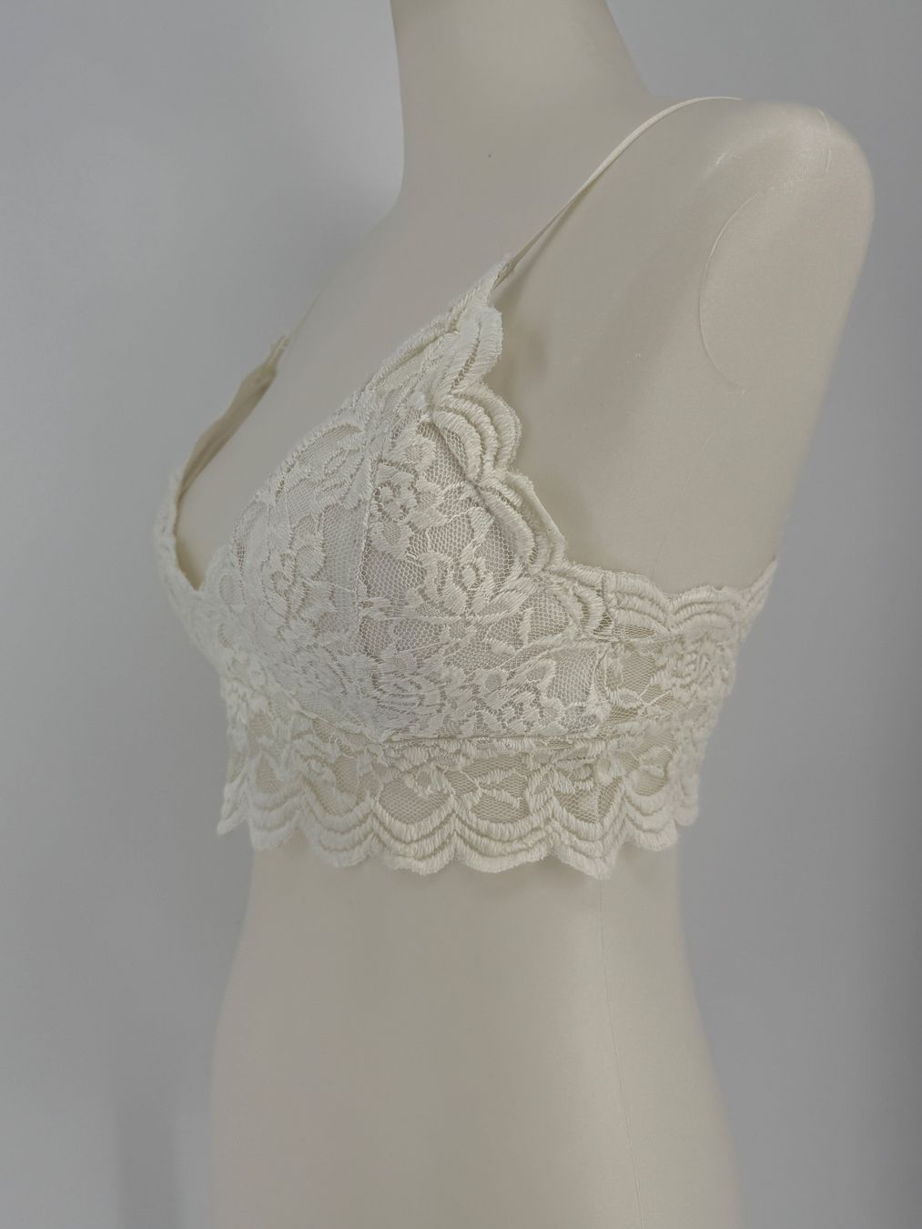 Tally Weijl Top: Spitzen Top Gr. S von Tally Weijl – Usato da Auenstein venduto da moin.