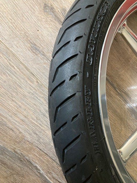 Harley-Davidson Pneumatici & Ruote complete: Harley Davidson Custom Räder Rocker C fxcwc – Usato da Affoltern am Albis venduto da premiumparts 6