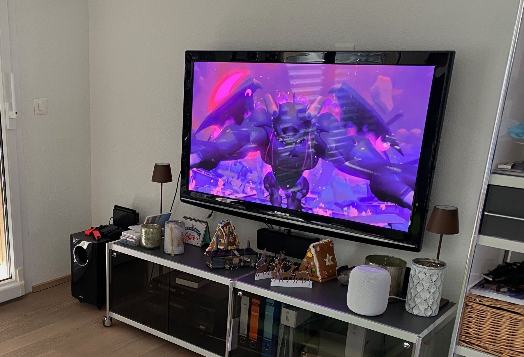 Panasonic Fernseher: Plasma 50" Fernseher Panasonic TX-P50S10E – Gebraucht aus Wiesendangen von Hansolo