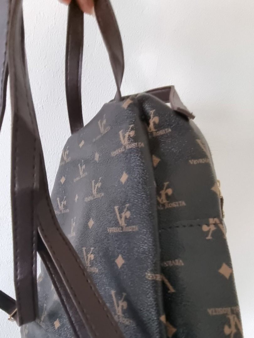 Borse da donna: Tasche, Rucksack neu – Nuovo e nell'imballaggio originale da Geroldswil venduto da Agapanthus22 3