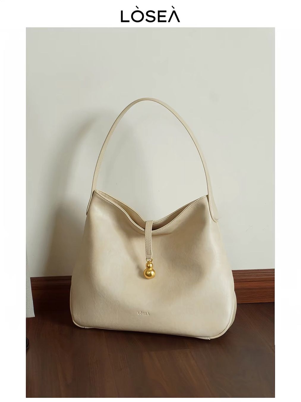 Sacs femmes: Beige Synthetic Leather Bag – Neuf (Voir description) à St. Gallen par ell_8n6t 3