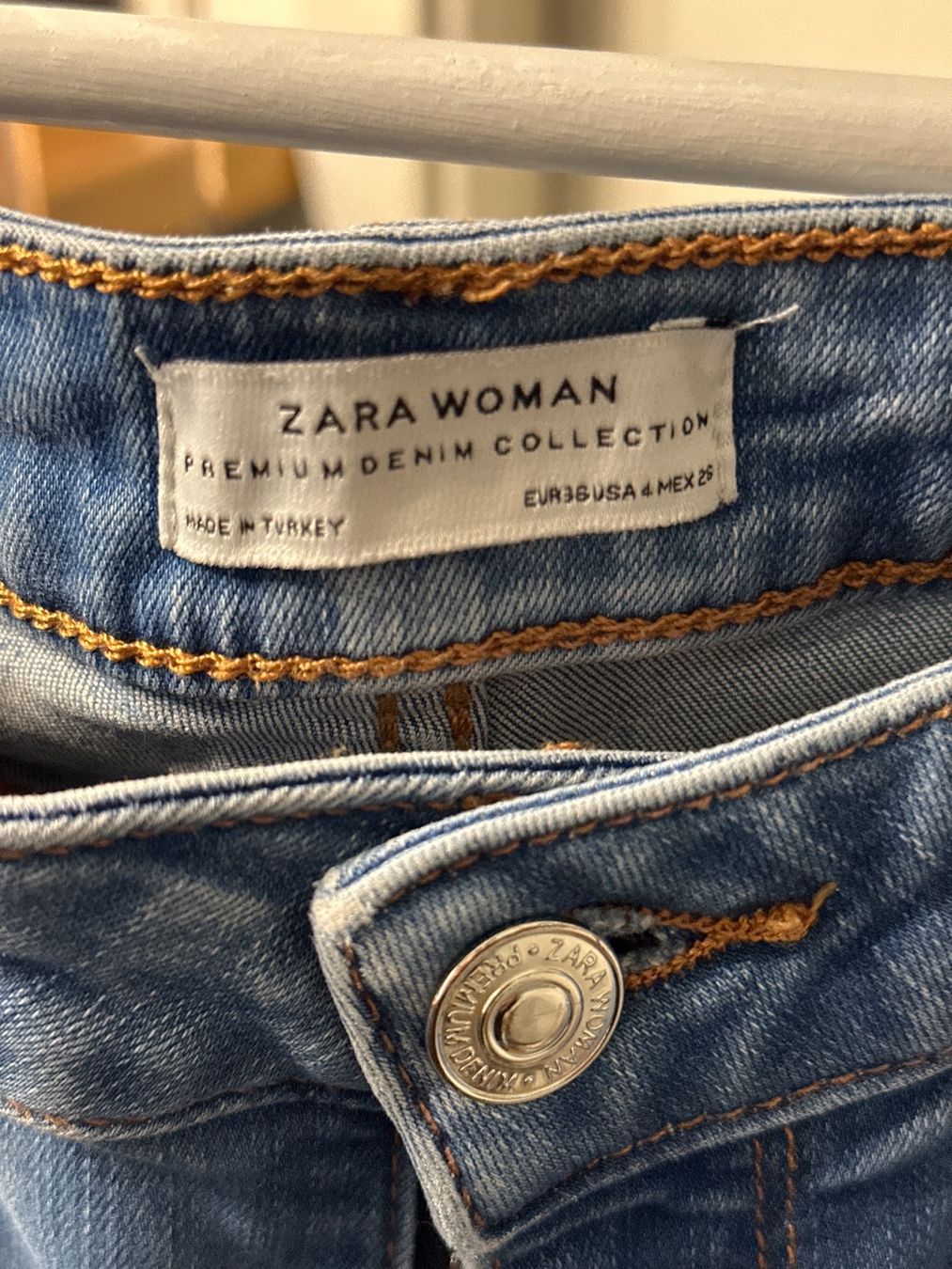 Zara Jeans: Jeans der Marke Zara Grösse 36 – Usato da Bettwiesen venduto da Relux1 2