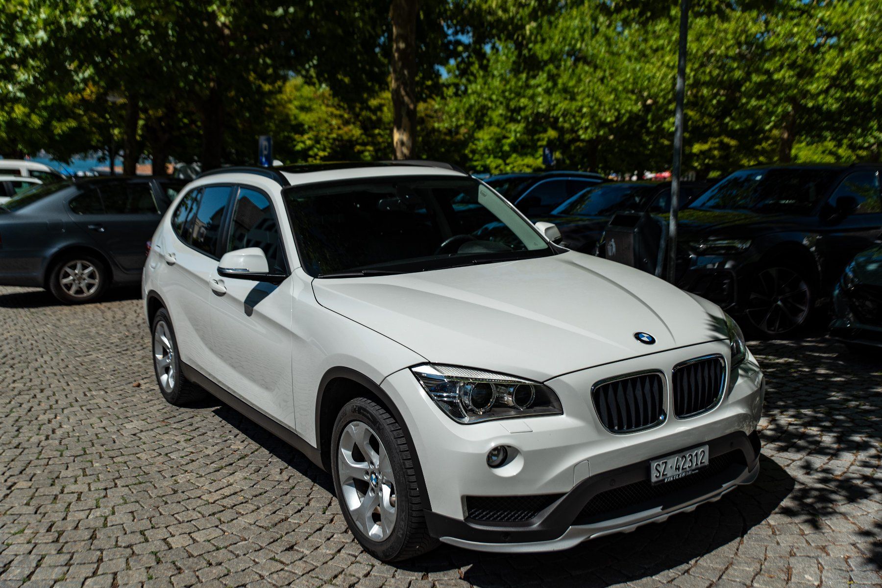BMW Autos: BMW X1 xDrive18d – D'occasion à Gross par hawaiianindicat 1