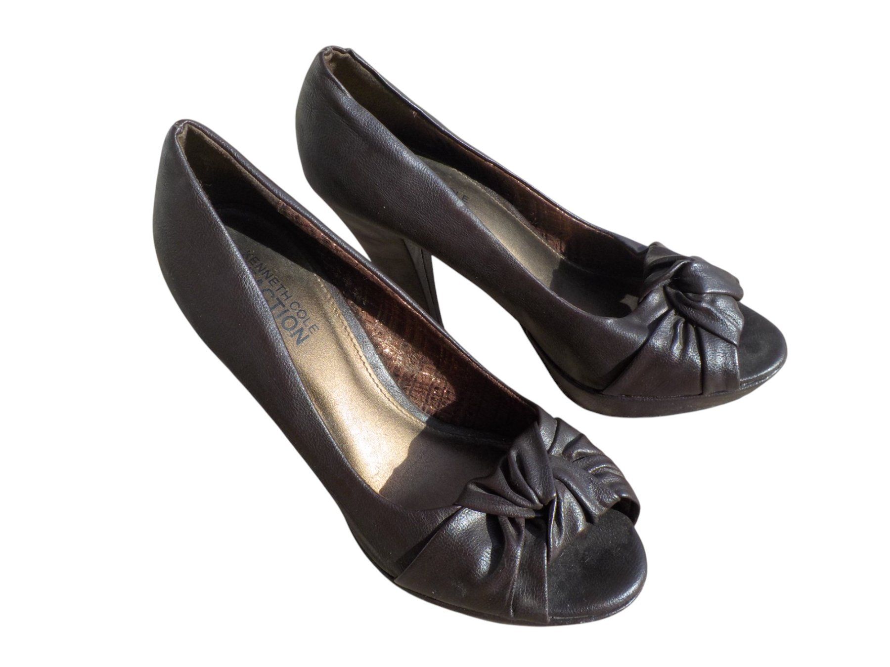 Scarpe da donna: Pumps dunkelbraun Gr.38 – Usato da Mörschwil venduto da wunderkiste44 1