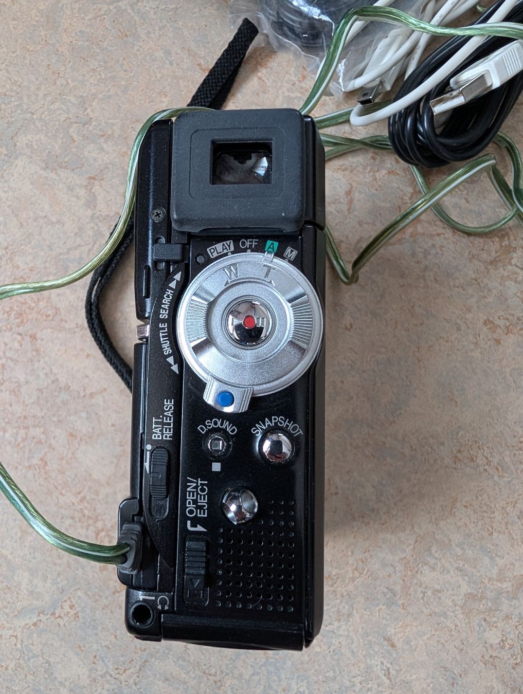 JVC Videocamere: JVC KAMERA UNGEBRAUCHT  – Nuovo e nell'imballaggio originale da Liestal venduto da bl4410