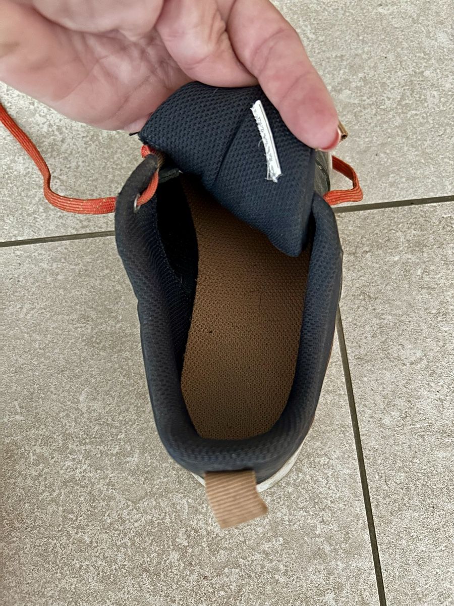 Decathlon Scarpe da uomo: Trekking Schuhe, Gr. 35 – Usato da Oberrüti venduto da Important 2