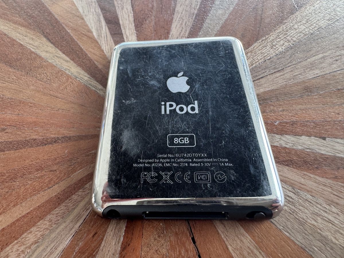 Apple Lettore multimediale portatile: Apple iPod Nano 3 Space Grey 8GB getestet – Usato da St. Gallen venduto da hae_6rmh 3