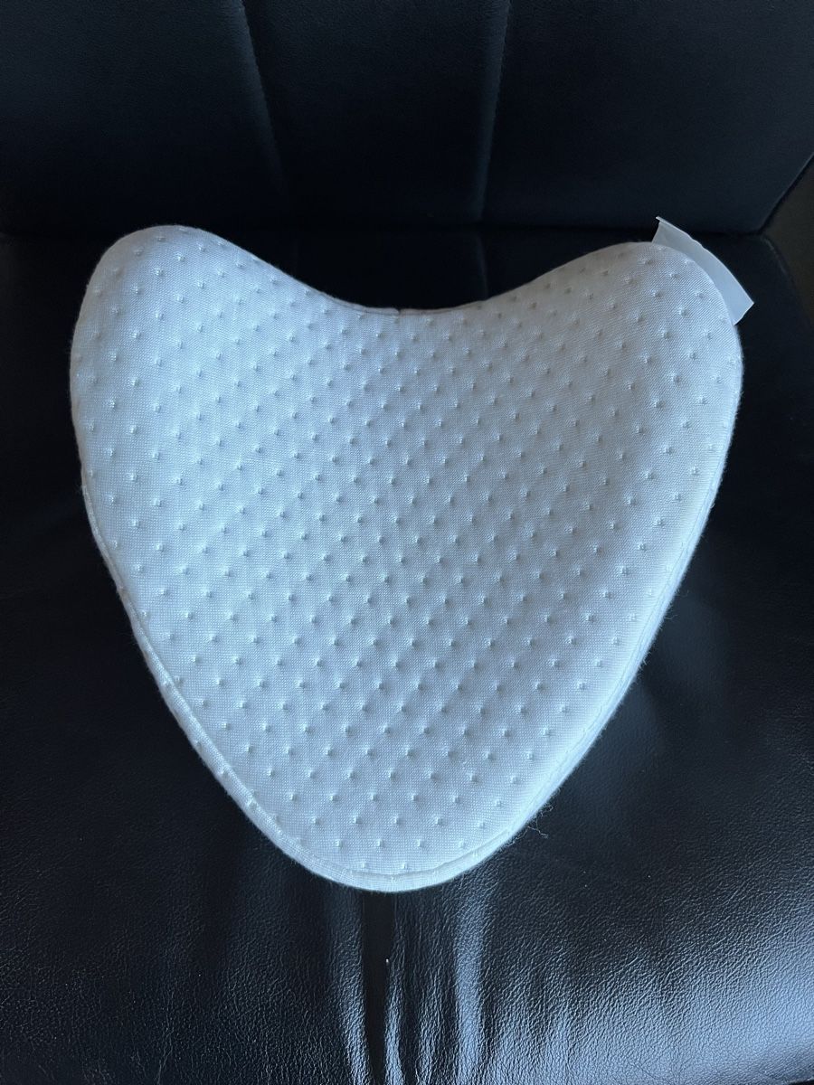 Cuscini: Dreamolino Leg Pillow – Nuovo (secondo la descrizione) da Betschwanden venduto da Dognose 1