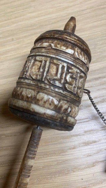 Tutte le decorazioni: Moulin à prières Tibétain – Usato da Crans VD venduto da vra_262m 1