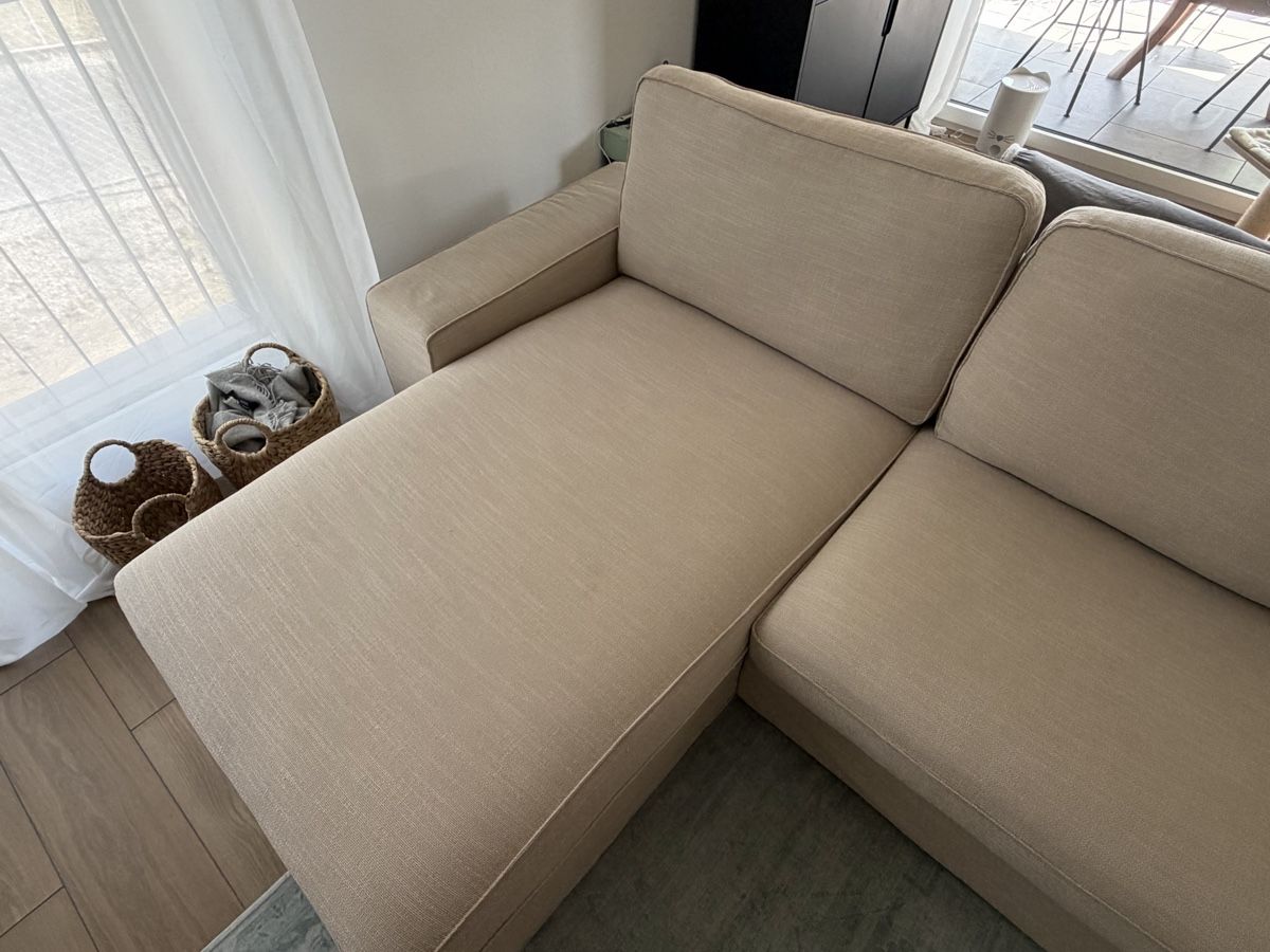 Ikea Divani: KIVIK 4er Sofa mit Récamiere - Gunnared Beige – Usato da jona venduto da Fernando_84 5
