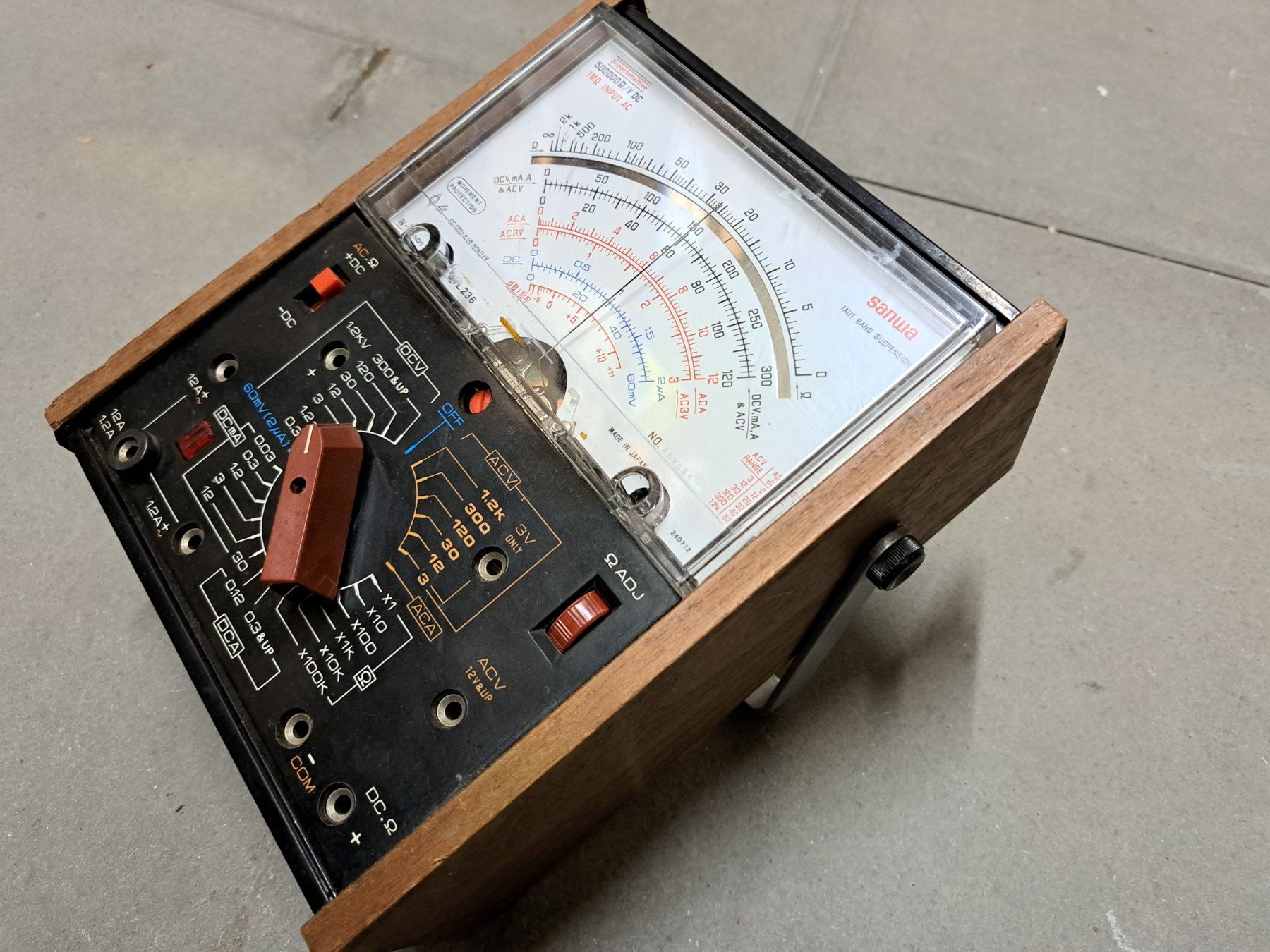 Misurare: Sanwa Analog Multimeter N-501 – Usato da Basel venduto da Selaseth 1