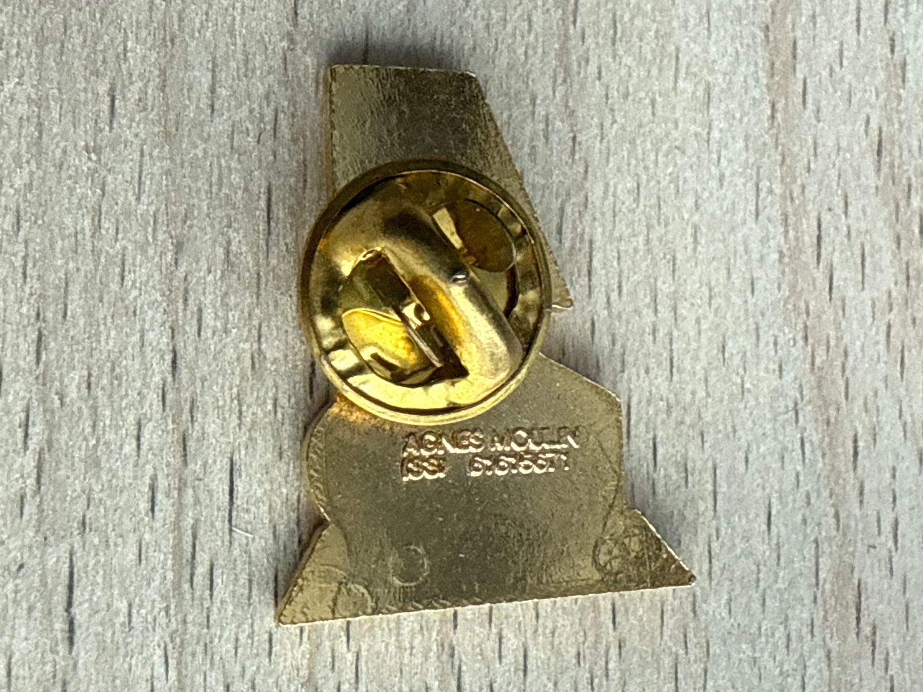 Plaquettes & Badges: Pin Renee Bonnet – D'occasion à Glattbrugg par Schweigmatt 1