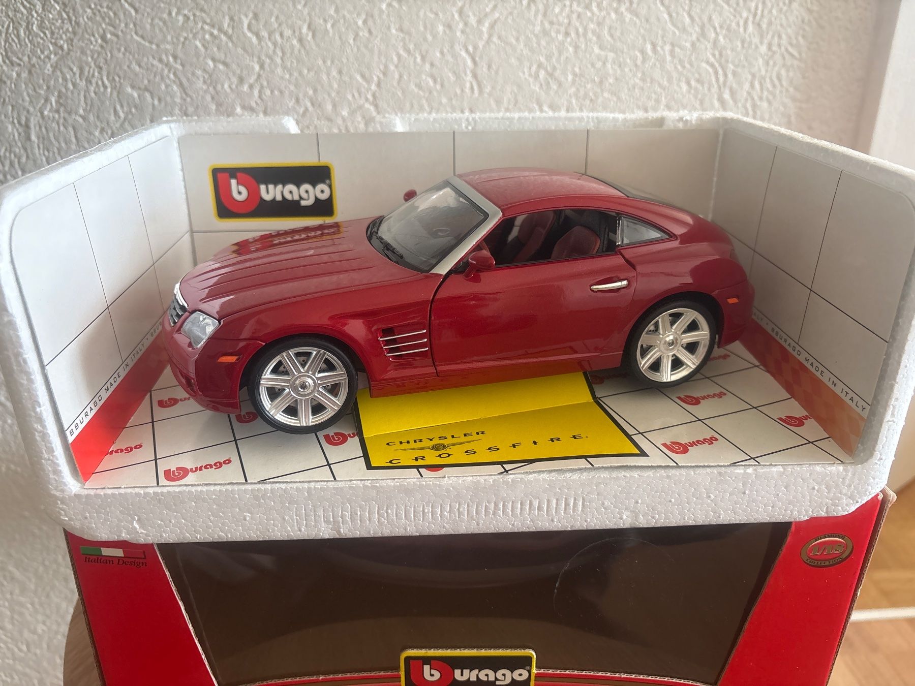 Chrysler Modellautos: Chrysler Crossfire Coupé 1:18 2003 – Gebraucht aus Aarwangen von kah_79t5
