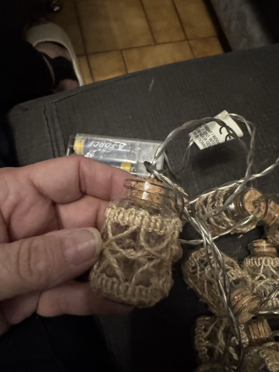 Lichterketten & Leisten: Guirlandes bouteilles et champignons maman  – Gebraucht aus Veyrier von kimedovapa 3
