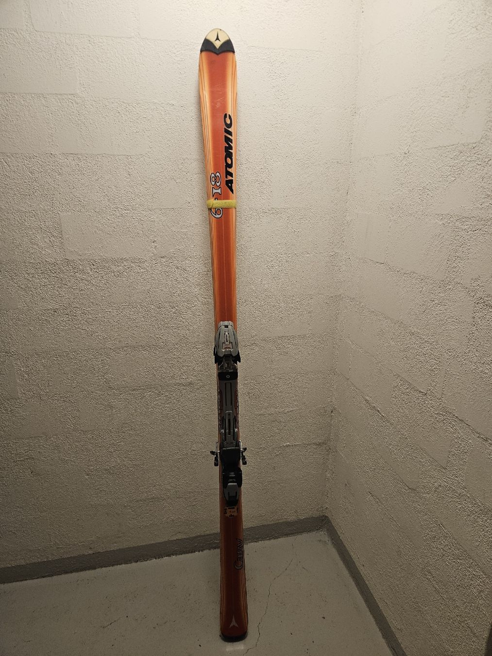 Atomic Sci: Atomic Ski 180 cm inkl. Bindung – gebraucht – Usato da Wetzikon ZH venduto da Fordajm 3