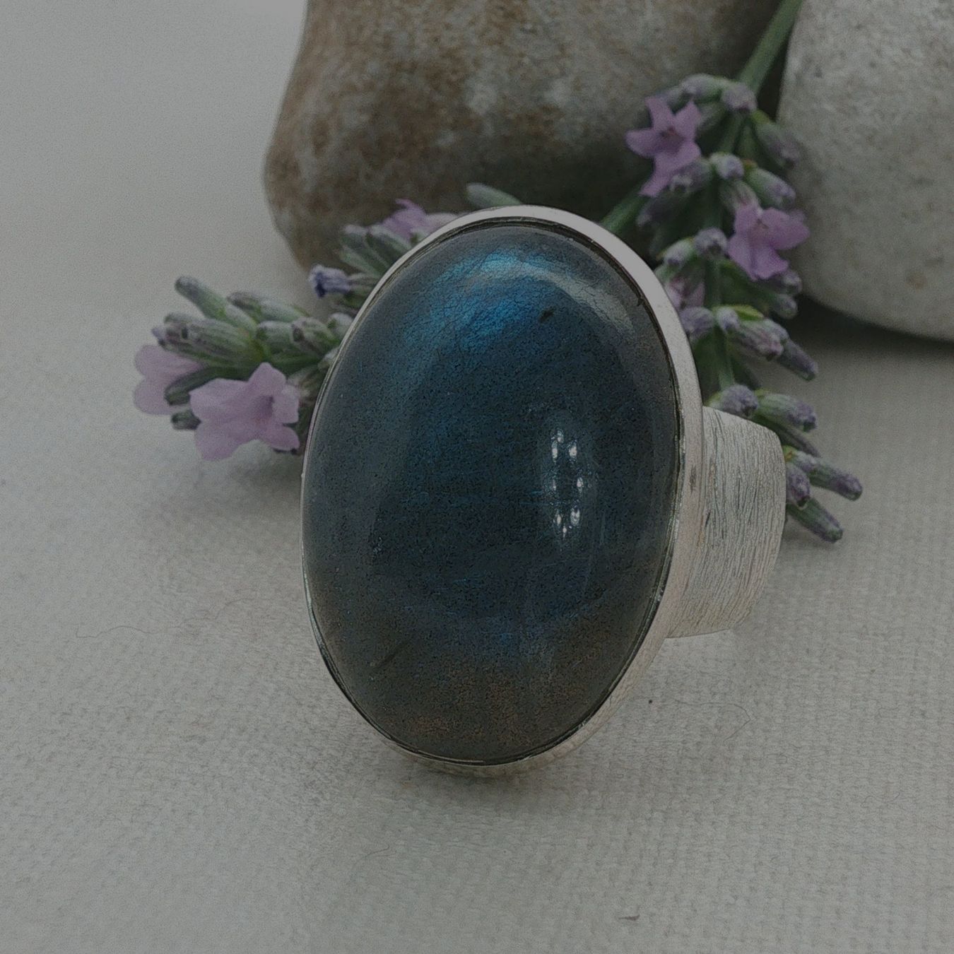 Olga Ribler Anelli: Unikate Silber Ring 925 Grösse 56 mit Labradorite – Nuovo (secondo la descrizione) da Luzern venduto da Schmuckoutlet 5
