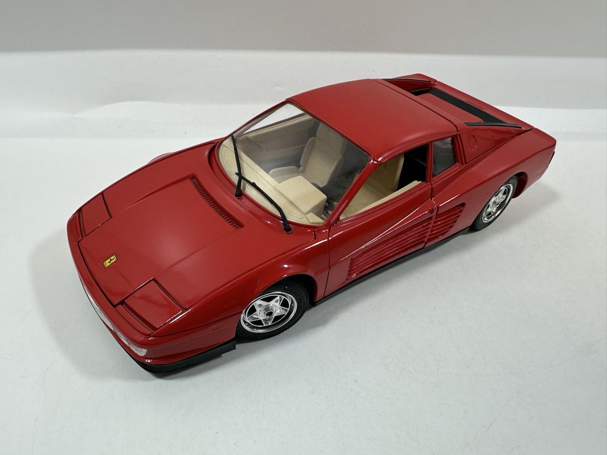 Bburago Modellini d'auto: Ferrari Testarossa 1:18, rot, BBURAGO – Usato da Zofingen venduto da rf9_x2xt 1