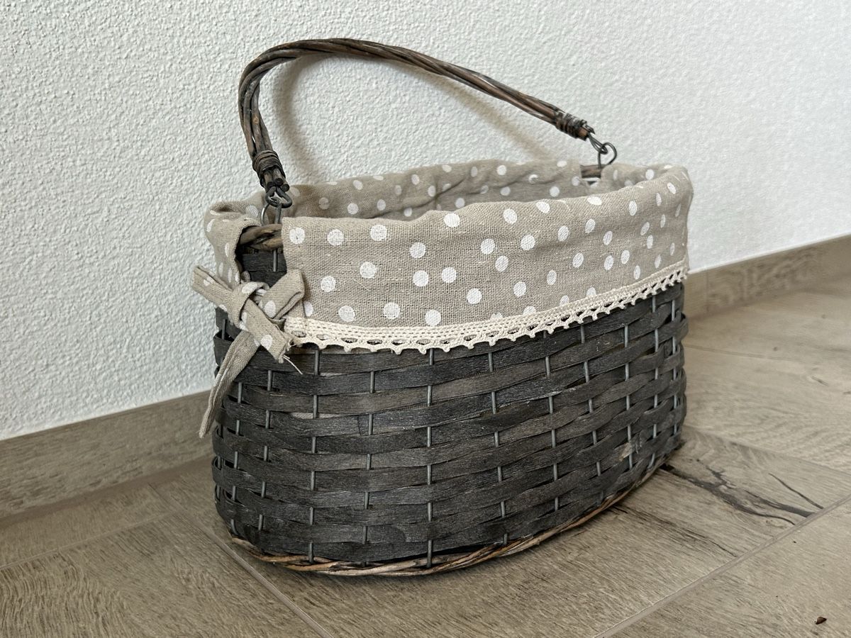 Altro per la casa: Vintage Korb mit Stoffeinsatz – Usato da Bachenbülach venduto da danielaa0102