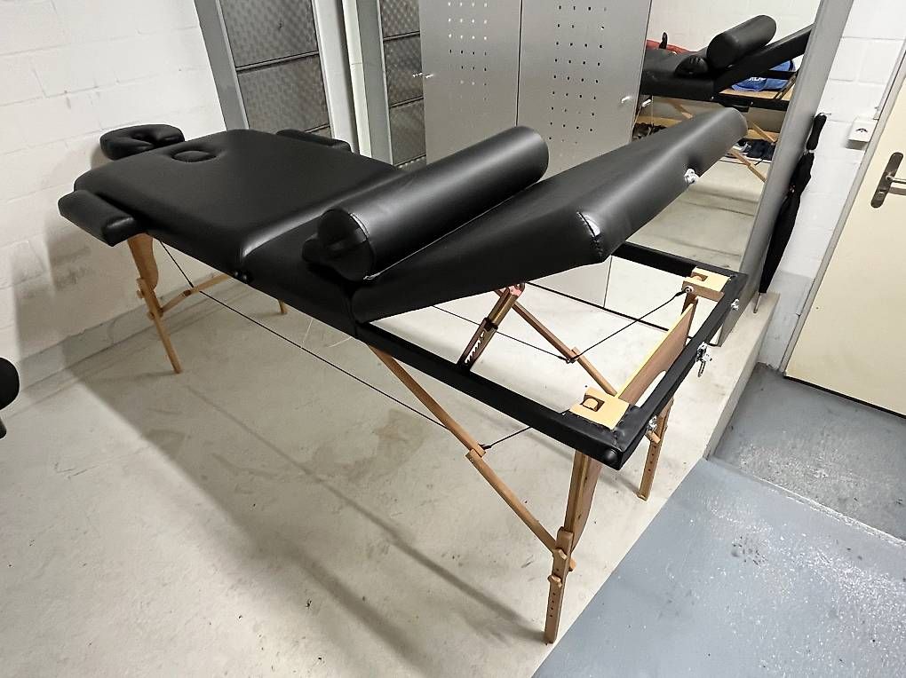 Kosmetik-& Massageliegen: Massageliege wenig gebraucht – Gebraucht aus Uttwil von jaimito2013 4