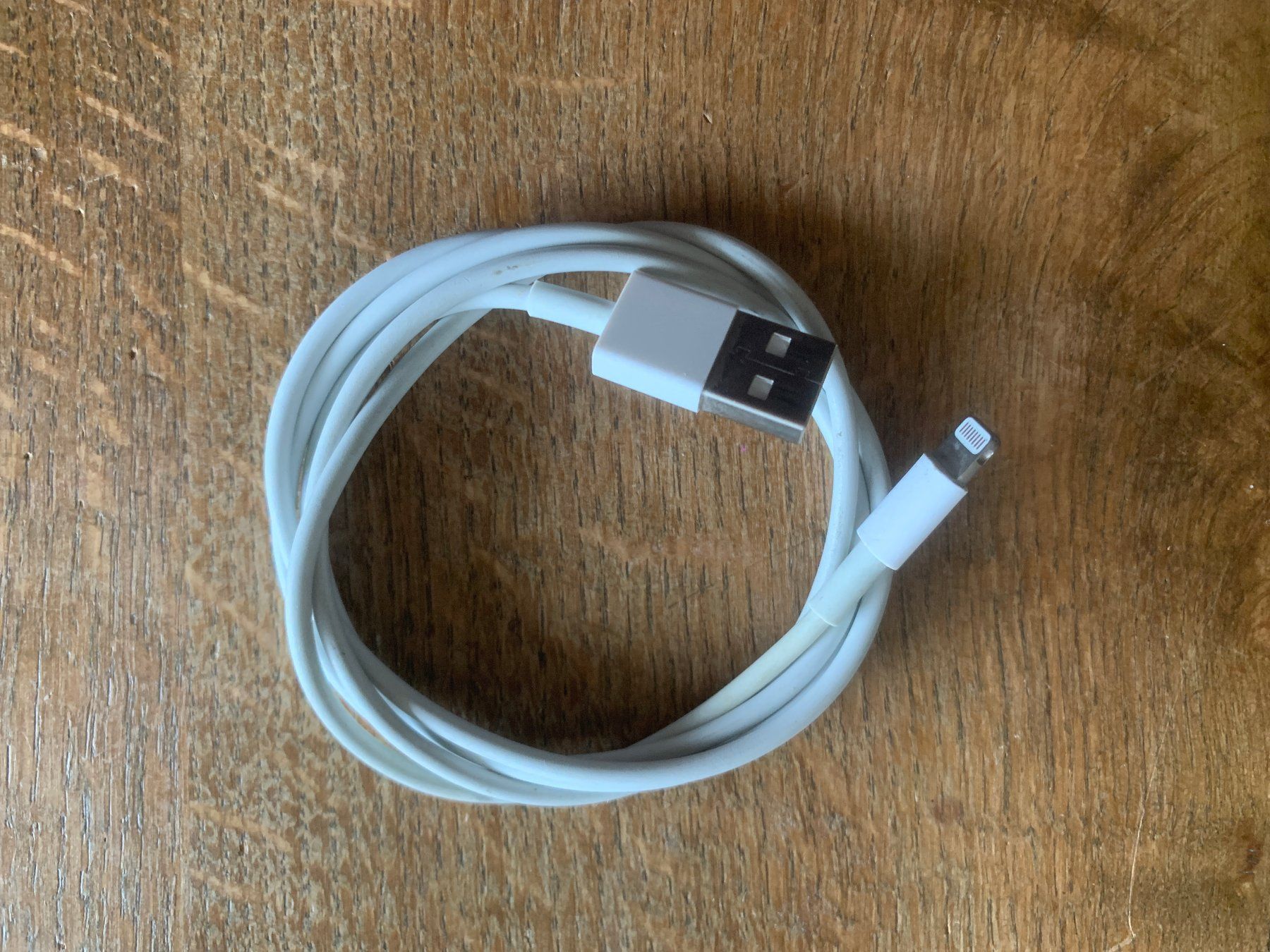 Apple Câbles: Câbles Apple USB & FireWire – D'occasion à Chardonne par 245308 1