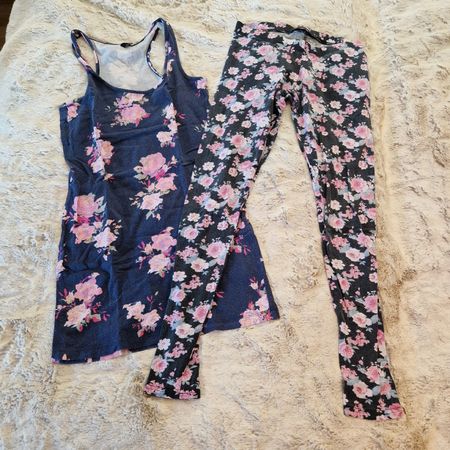 Fishbone & Sinsay Set Gr. M Blumenmuster Top Leggings