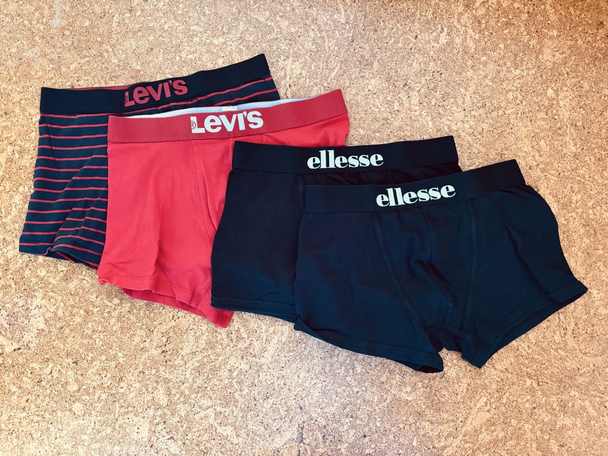Levi's Biancheria intima: Boxershorts Levis & Ellesse Grösse L – Usato da Limpach venduto da NLA1939