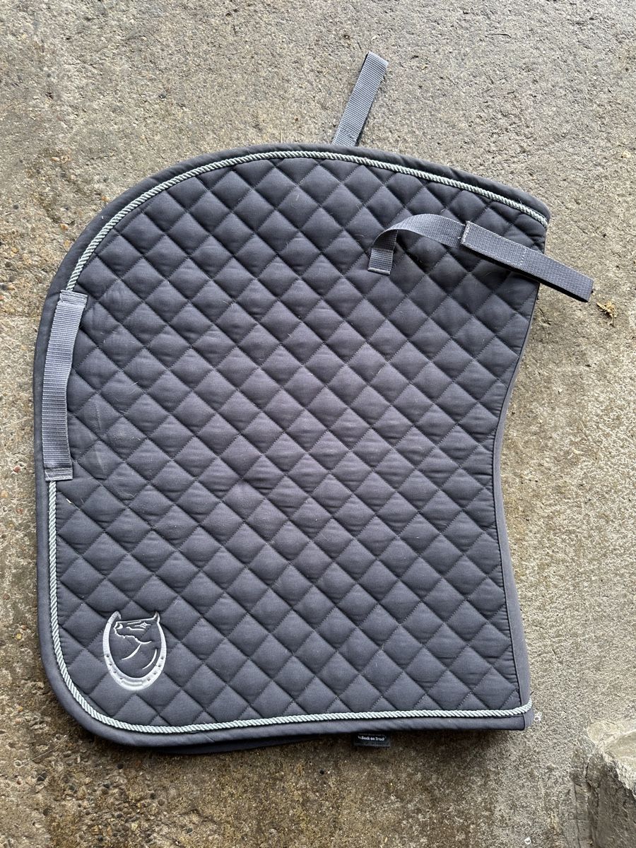 Coperte: Schabracke – Usato da Wohlen b. Bern venduto da chrige84