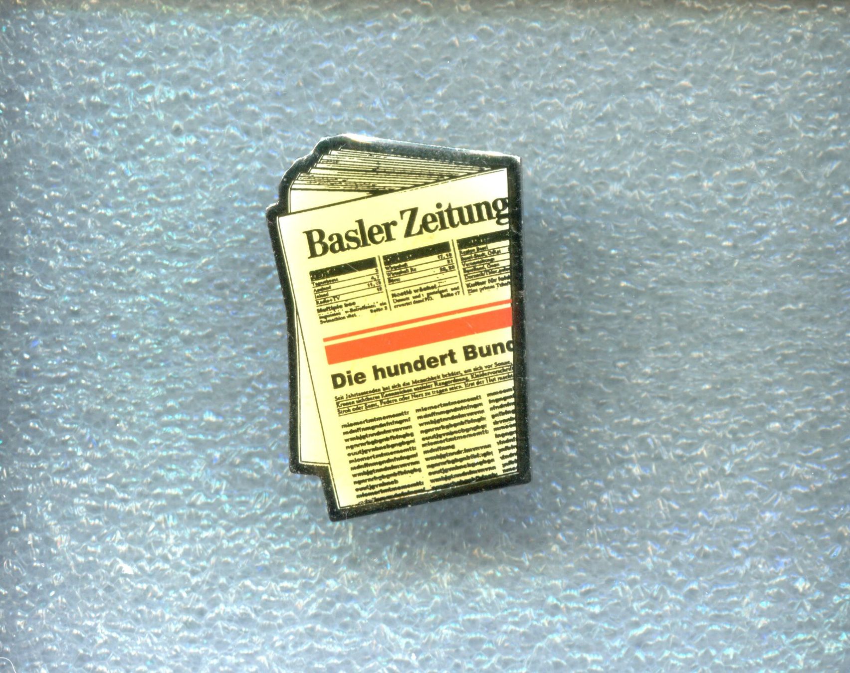 Placchette & Badge: Basler Zeitung – Usato da Winterthur venduto da Sammleroase