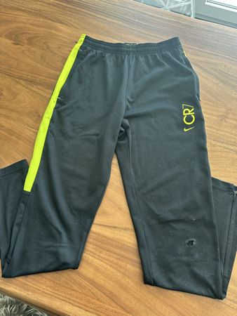 Nike CR7 Dri-Fit Sport-Hose Gr. L 147-158cm Defekt