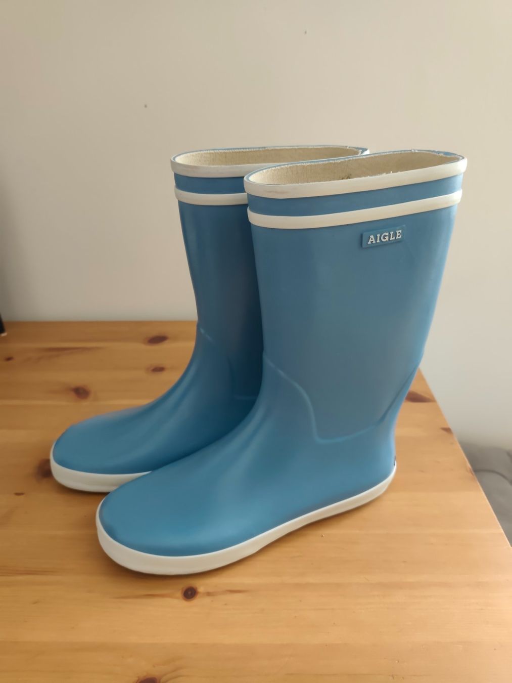 Chaussures femmes: Aigle Gummistiefel in hellblau, Grösse 38 – Neuf (Voir description) à Rheineck par Polcadot