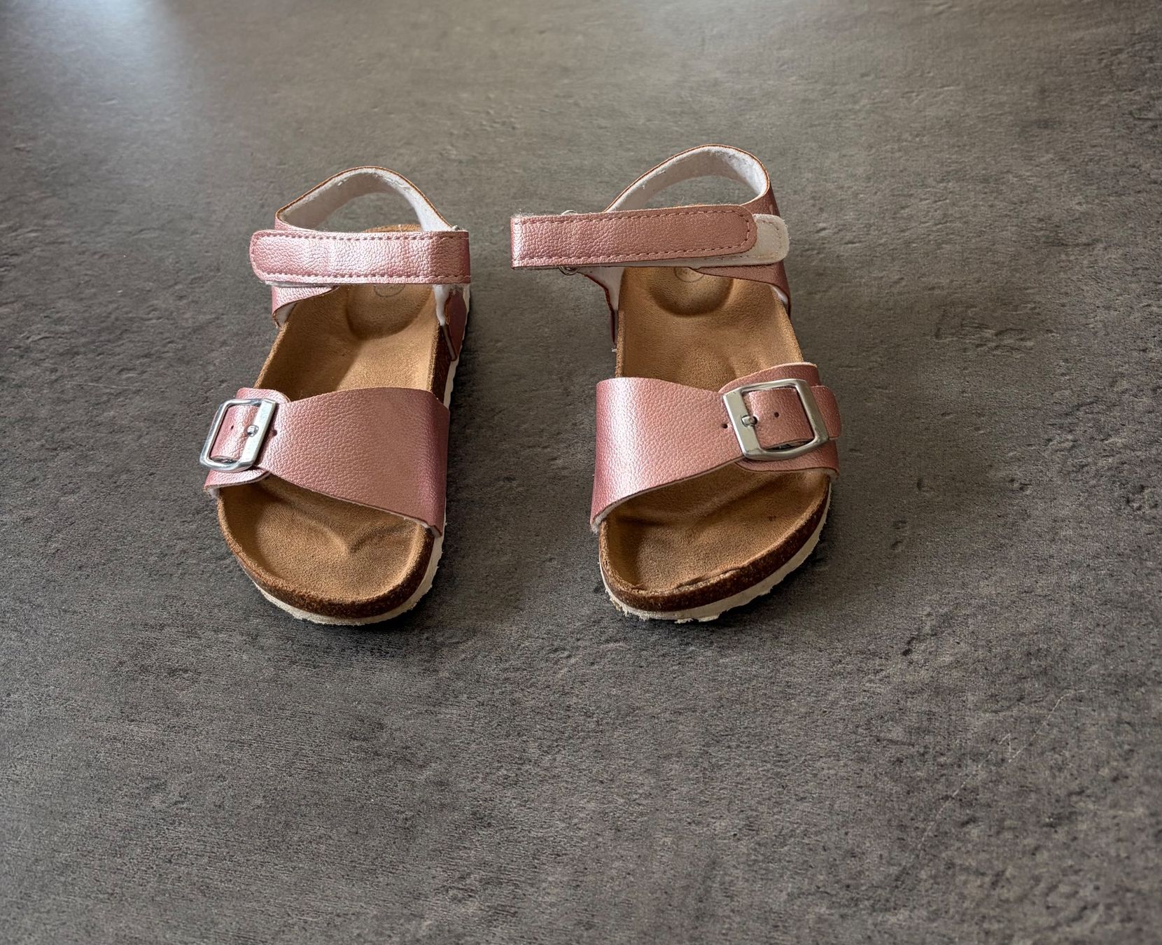Scarpe per ragazze: Sandales rose pailleté 24/25 – Usato da Liddes venduto da Couik