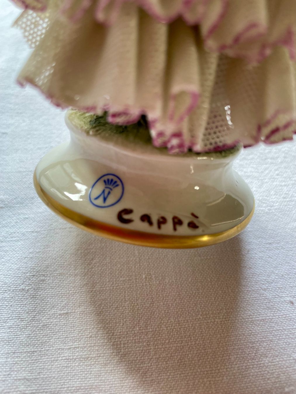 Figuren: Damenfigur Capodimonte – Gebraucht aus Ilanz von pat_kz57 1