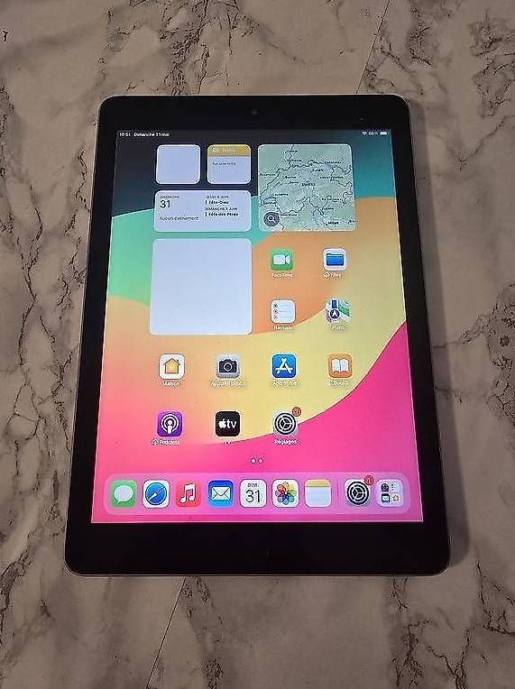 Apple Tablet PC: iPad 6| 128GB| Wi-Fi – Usato da Renens VD venduto da MTD2211