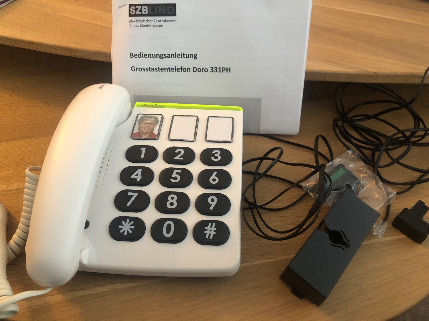 Doro Telefoni: Telefon Doro 331ph NEU – Nuovo e nell'imballaggio originale da Dulliken venduto da ricki51