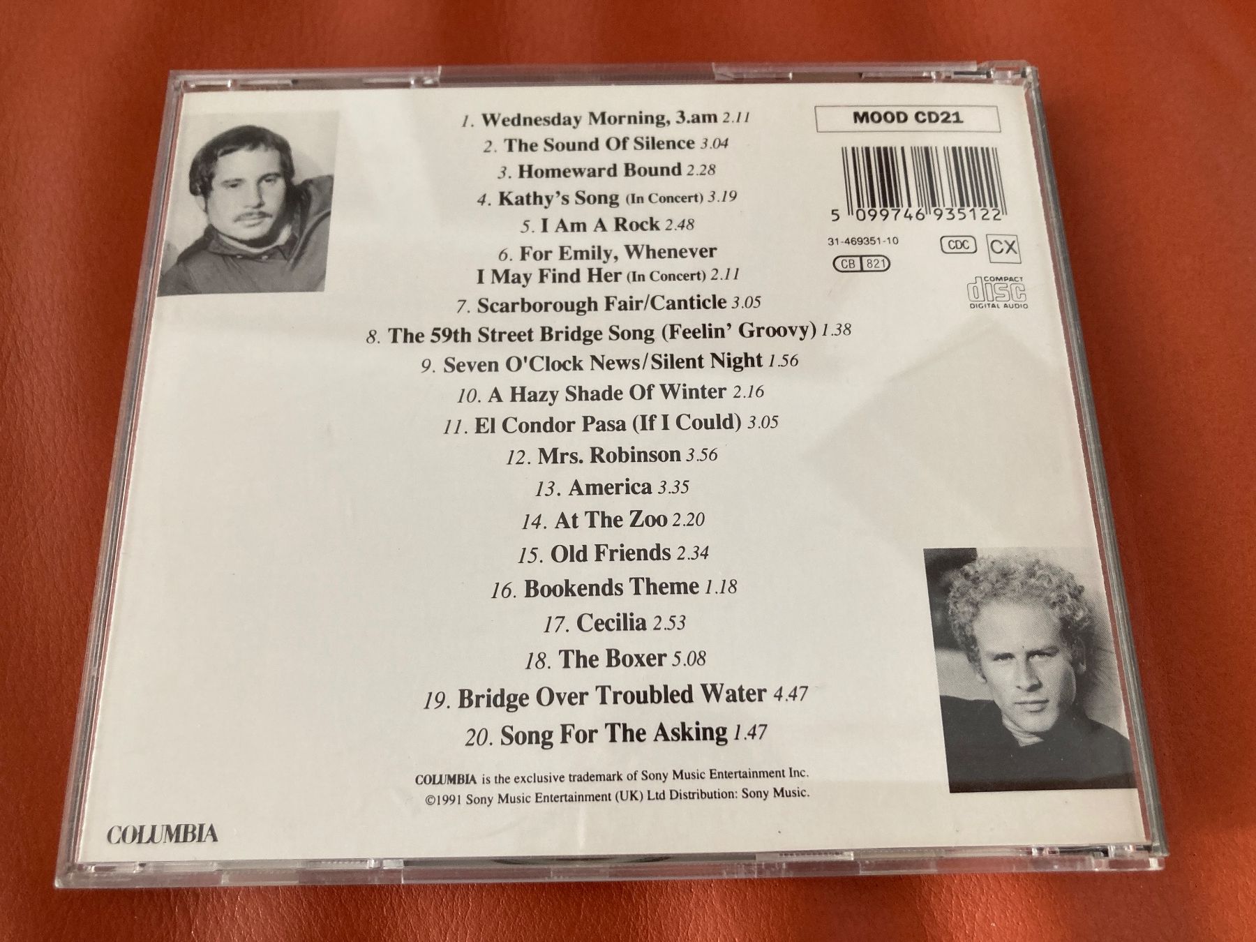 CD: CD, the definitive Simon and Garfunkel – Usato da Baden venduto da Yoyo1 1