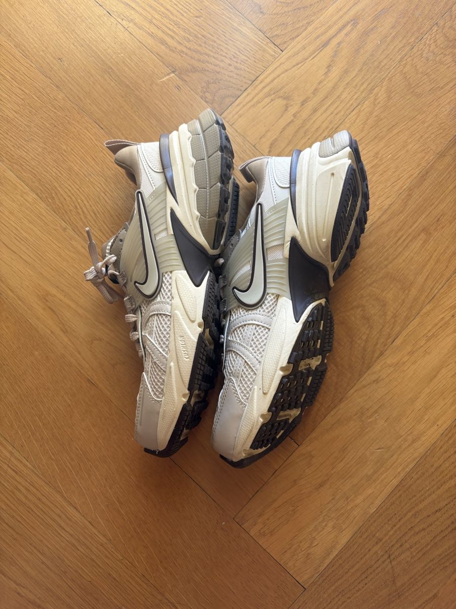 Nike Damenschuhe: Baskets Nike  – Neu (gemäss Beschreibung) aus Genève von flo_qxp6 3