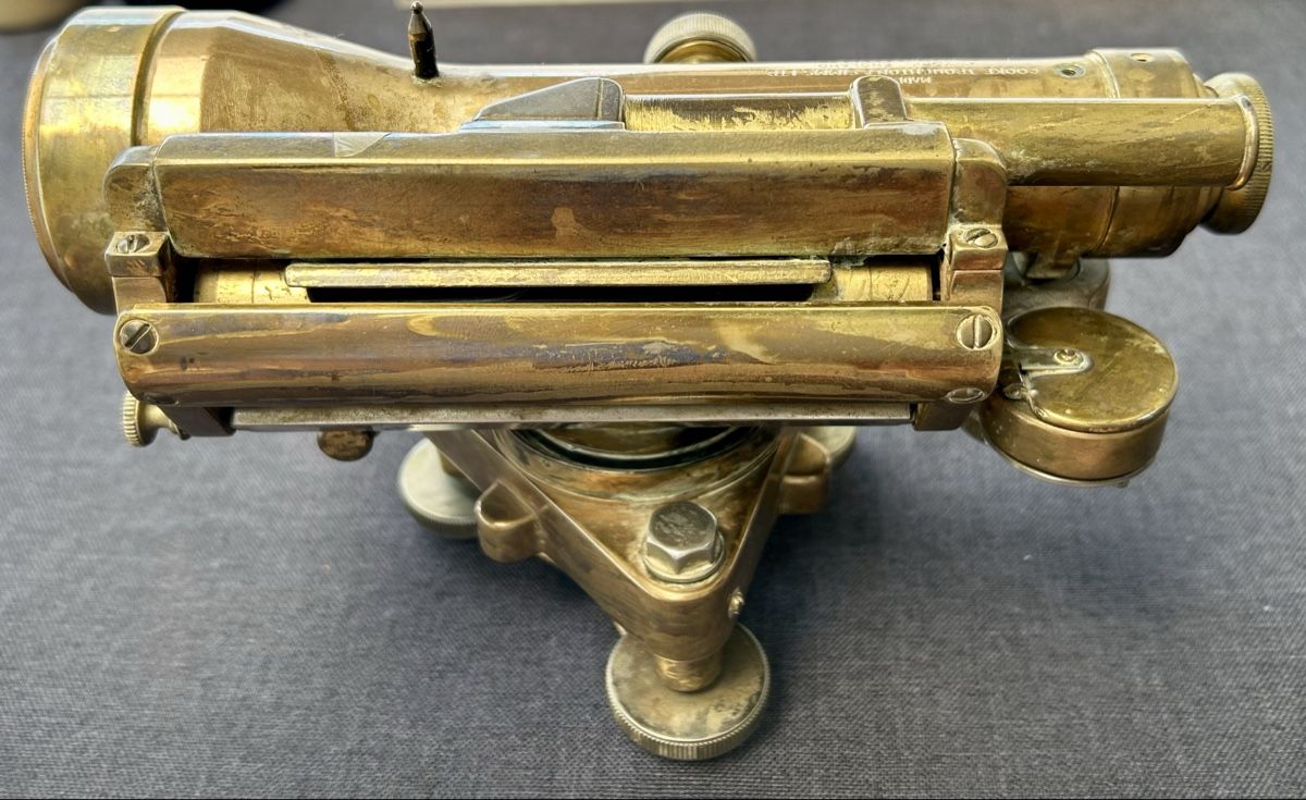 Messen: Nivelliergerät Cooke, Troughton & Simms England antik – Gebraucht aus Frauenfeld von Colonia64 2