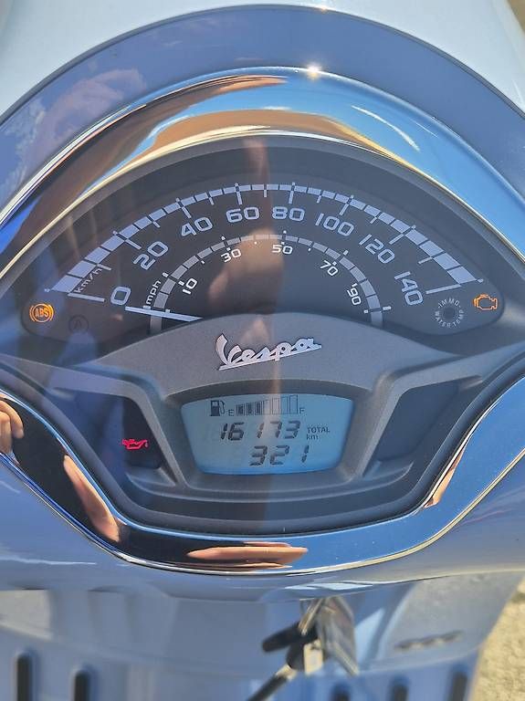 Scooter: Vespa GTS 300 Super – Usato da Allschwil venduto da daniel19910 3