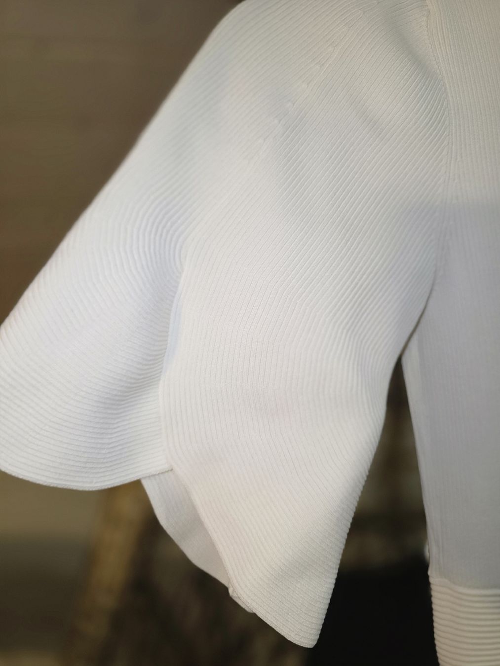 Ted Baker Kleider: Edles Strickkleid von Ted Baker, Grösse 0, NEU – Neu (gemäss Beschreibung) aus Bassersdorf von Sanjam_s 4