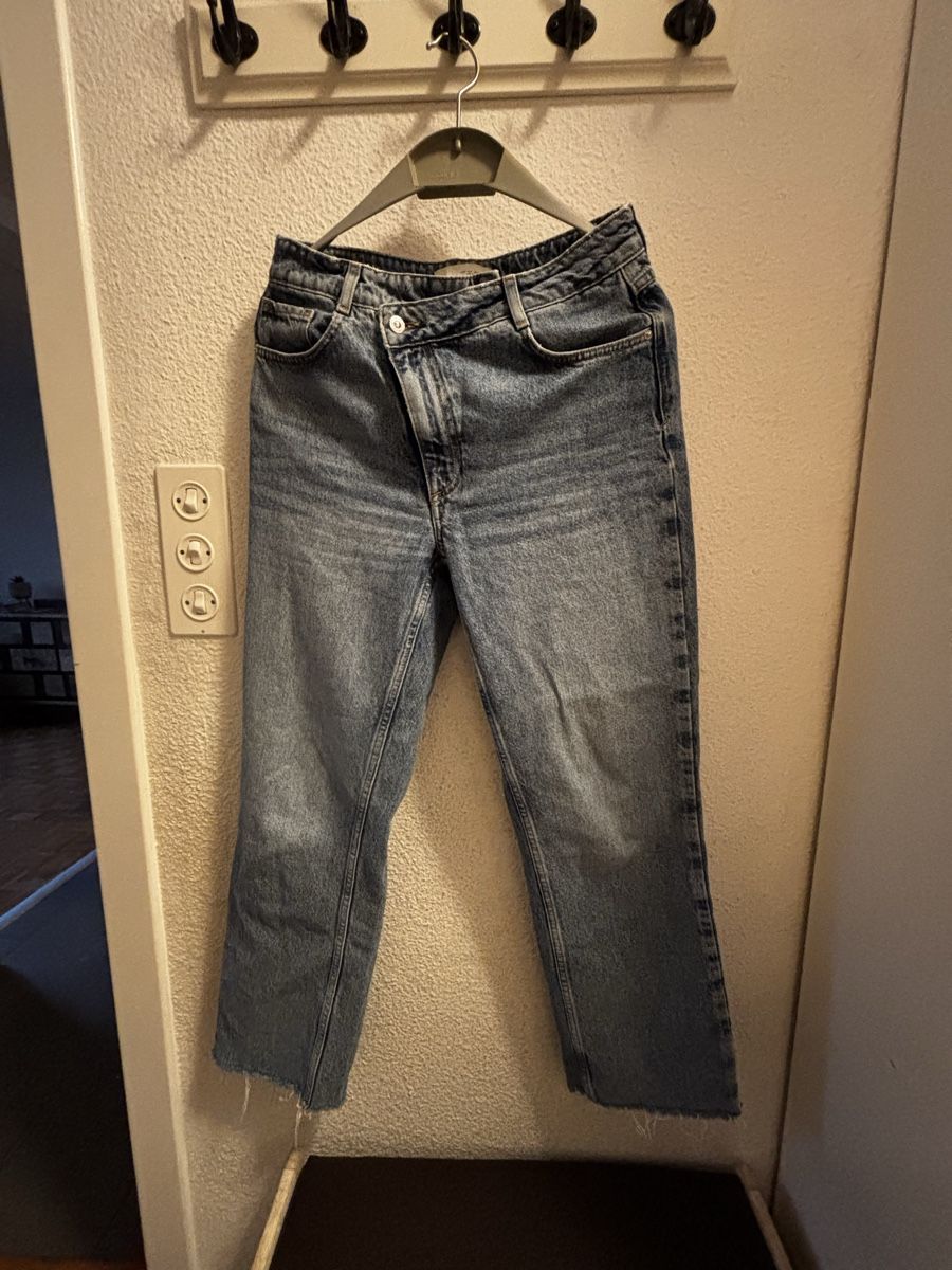 Zara Jeans: Zara Jeans – Usato da Zürich venduto da Cindarel 1