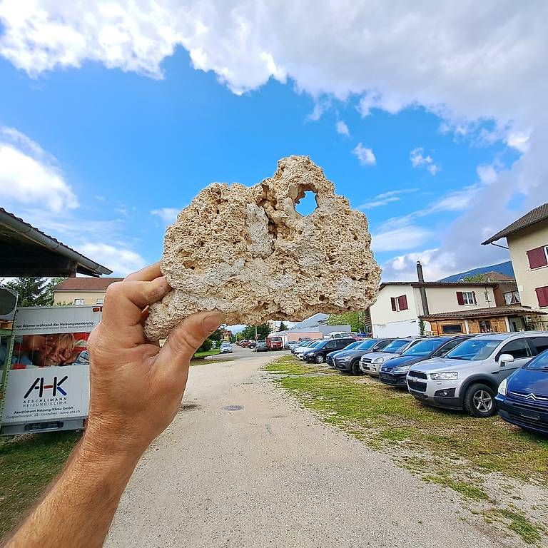 Minerali & Pietre curative: Tuffstein Dekoration Naturstein Tuff – Usato da Niederwil SO venduto da Eldinel 2