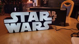 Star Wars Lampe - Perfekt für jedes Zimmer! Neuwertig.