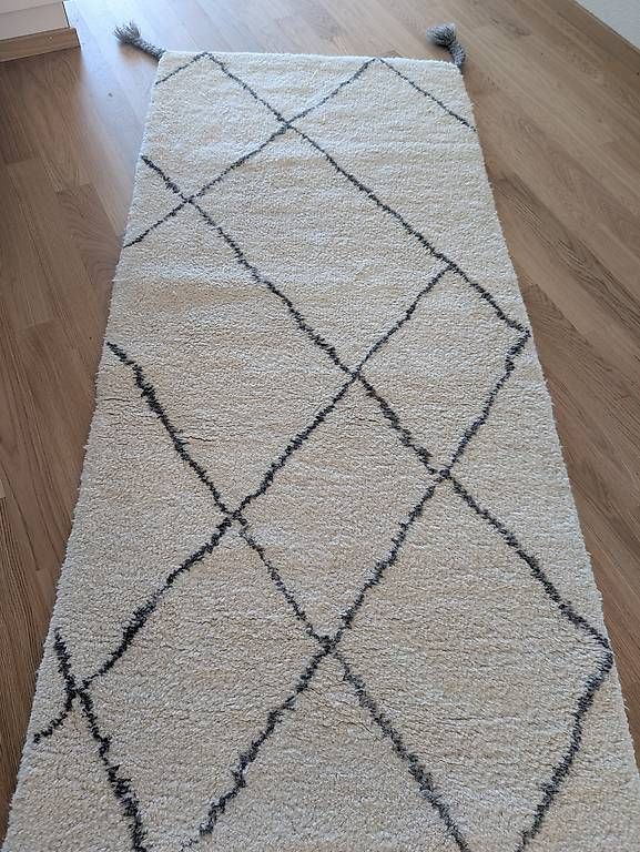 Teppiche: Teppich – Gebraucht aus Zürich von caroline.boelle 2