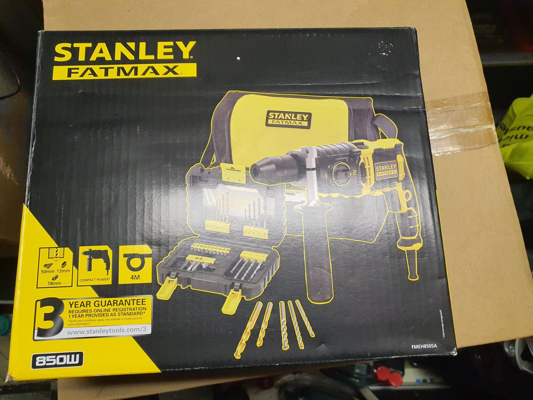 Stanley Trapani: Bohrmaschiene Stanley – Nuovo e nell'imballaggio originale da Erstfeld venduto da Gina033